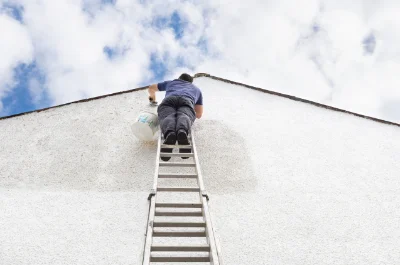 Peinture extérieure à Mairé-Levescault — façades et ravalement